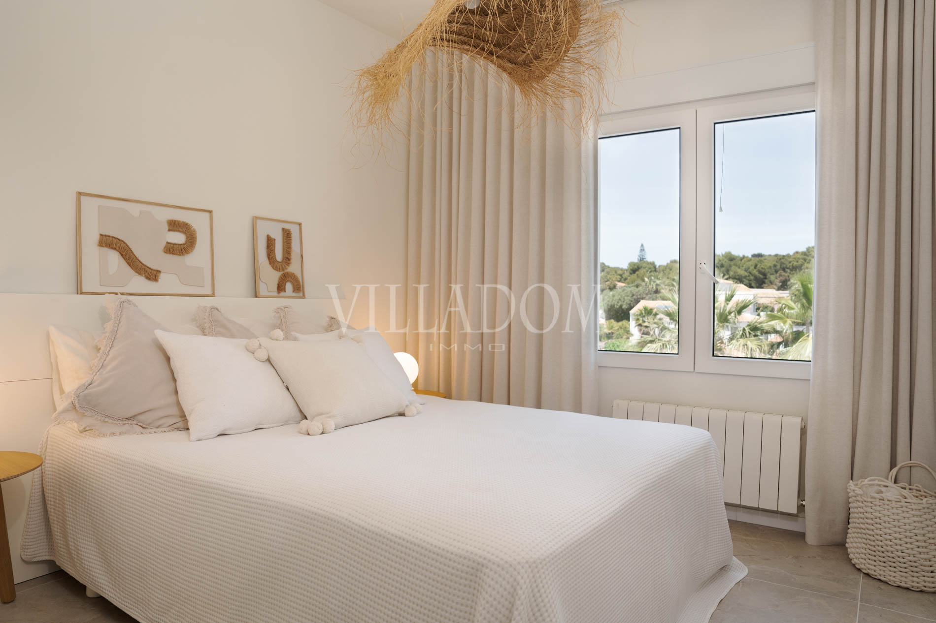 Luxuriöse Villa mit 3 Schlafzimmern und Meerblick in Javea