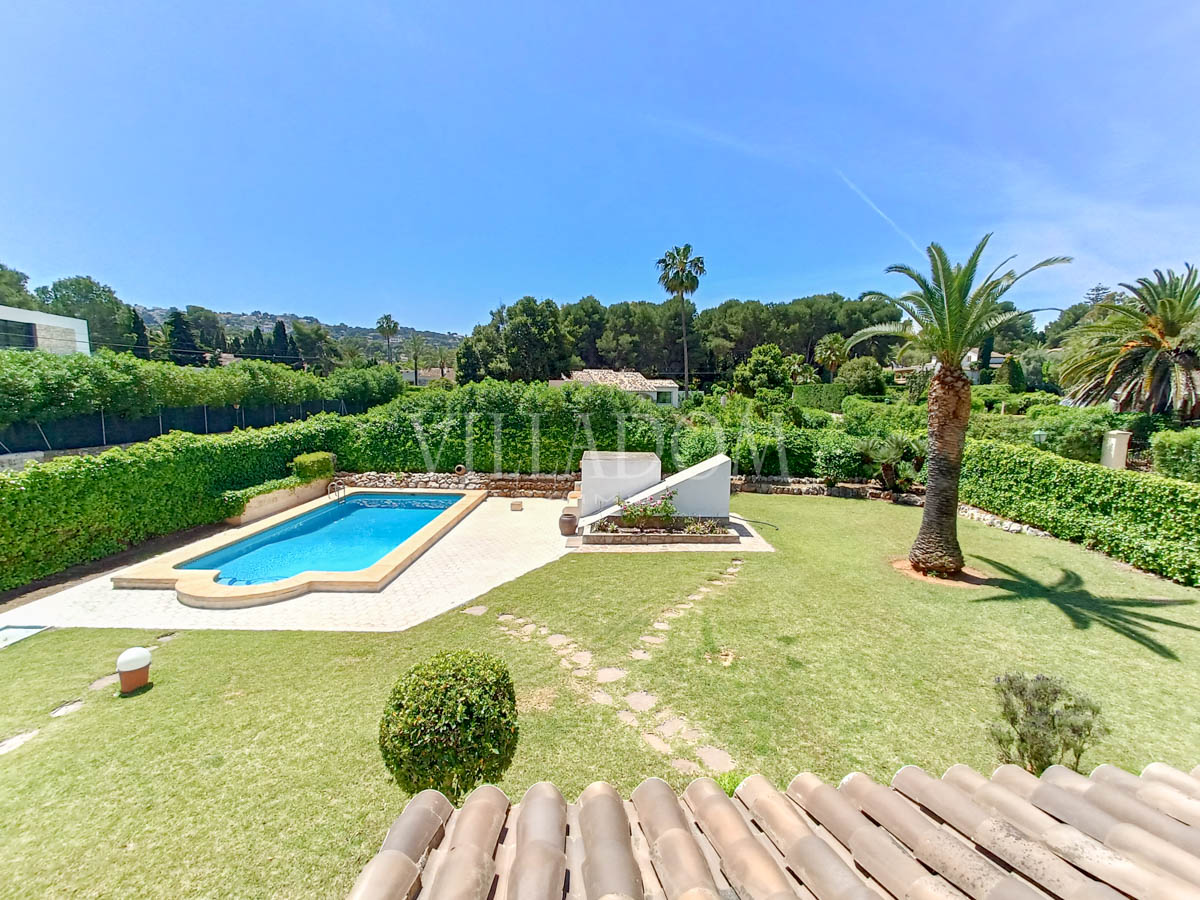 Große mediterrane Villa zum Verkauf in El Tosalet Javea