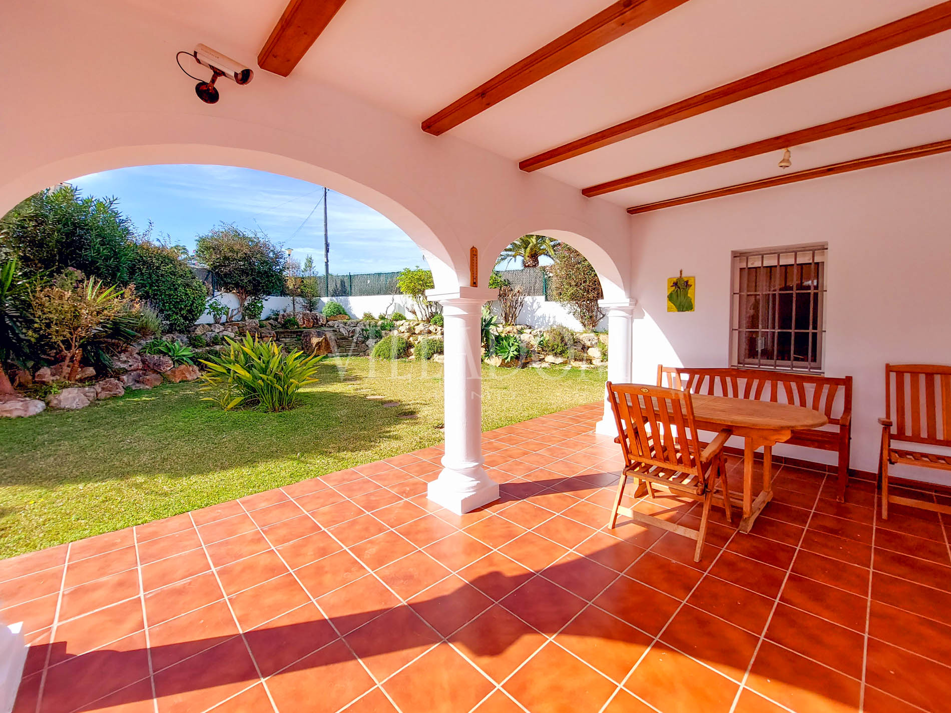 Villa mit Meer- und Montgó-Blick in der Nähe des Strandes von Arenal